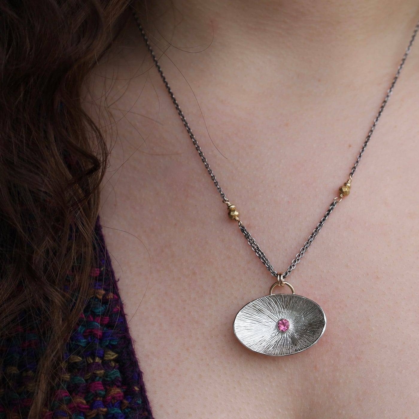 NKL-GF Etched Oval Pod with Pink Tourmaline
