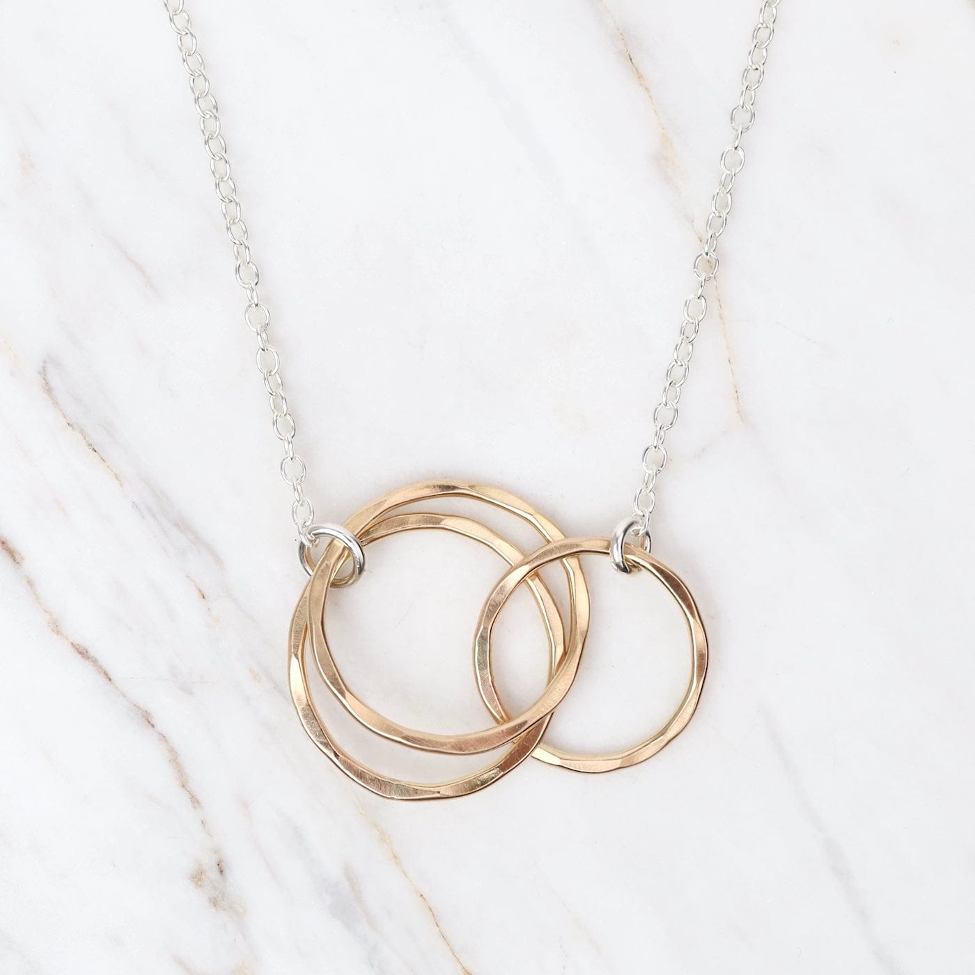 NKL-GF Everlinked Hammered Gold Necklace