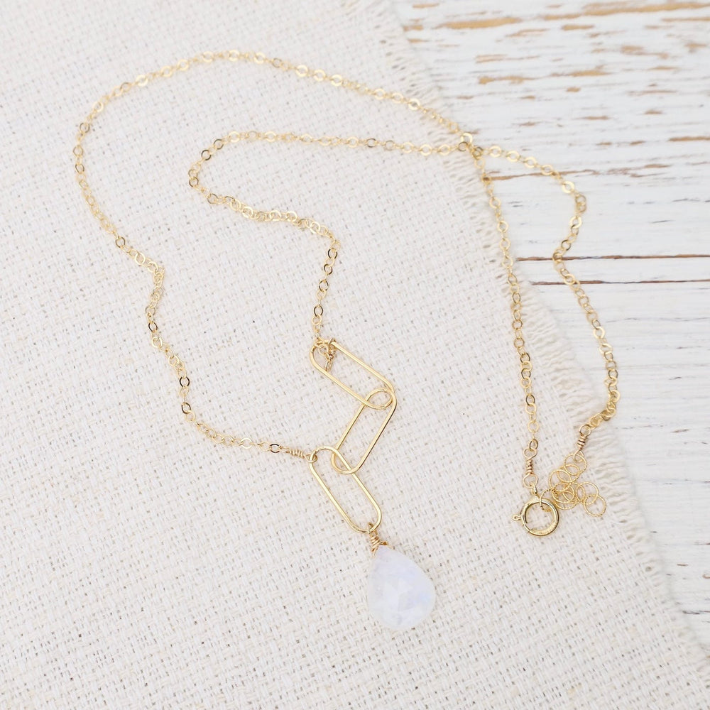 
                  
                    NKL-GF Gold Filled Chain with Asymmetrical Paperclip &10x
                  
                