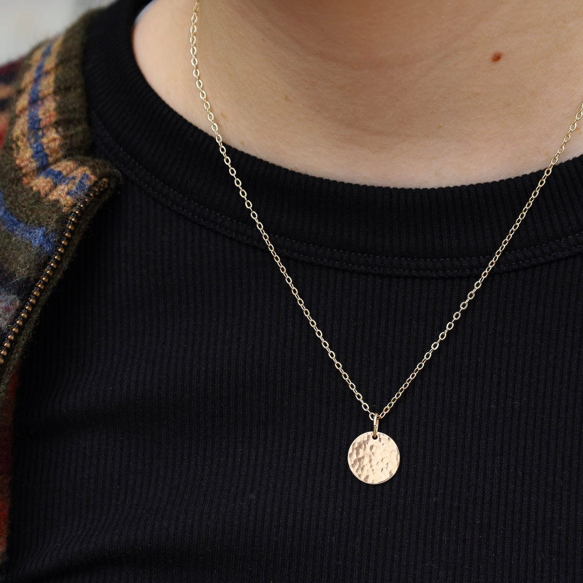NKL-GF Hammered Disc Pendant Necklace