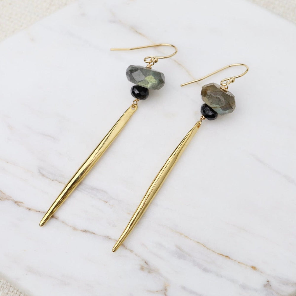 
                      
                        NKL-GF Icicle Earrings with Flat Semi Precious Stones - L
                      
                    