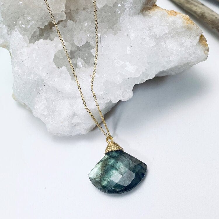 
                  
                    NKL-GF Labradorite Fan Necklace
                  
                