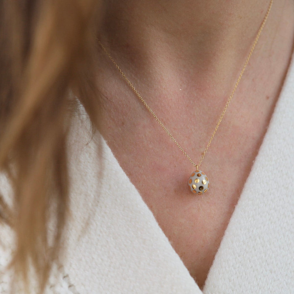 
                      
                        NKL-GF Ladybug Teardrop Necklace - White
                      
                    