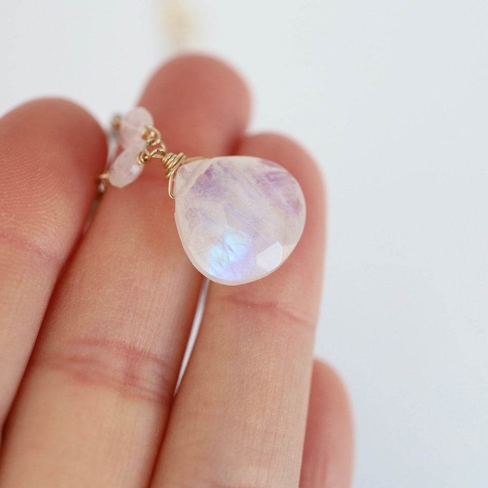 
                  
                    NKL-GF Large Rainbow Moonstone Drop Necklace
                  
                