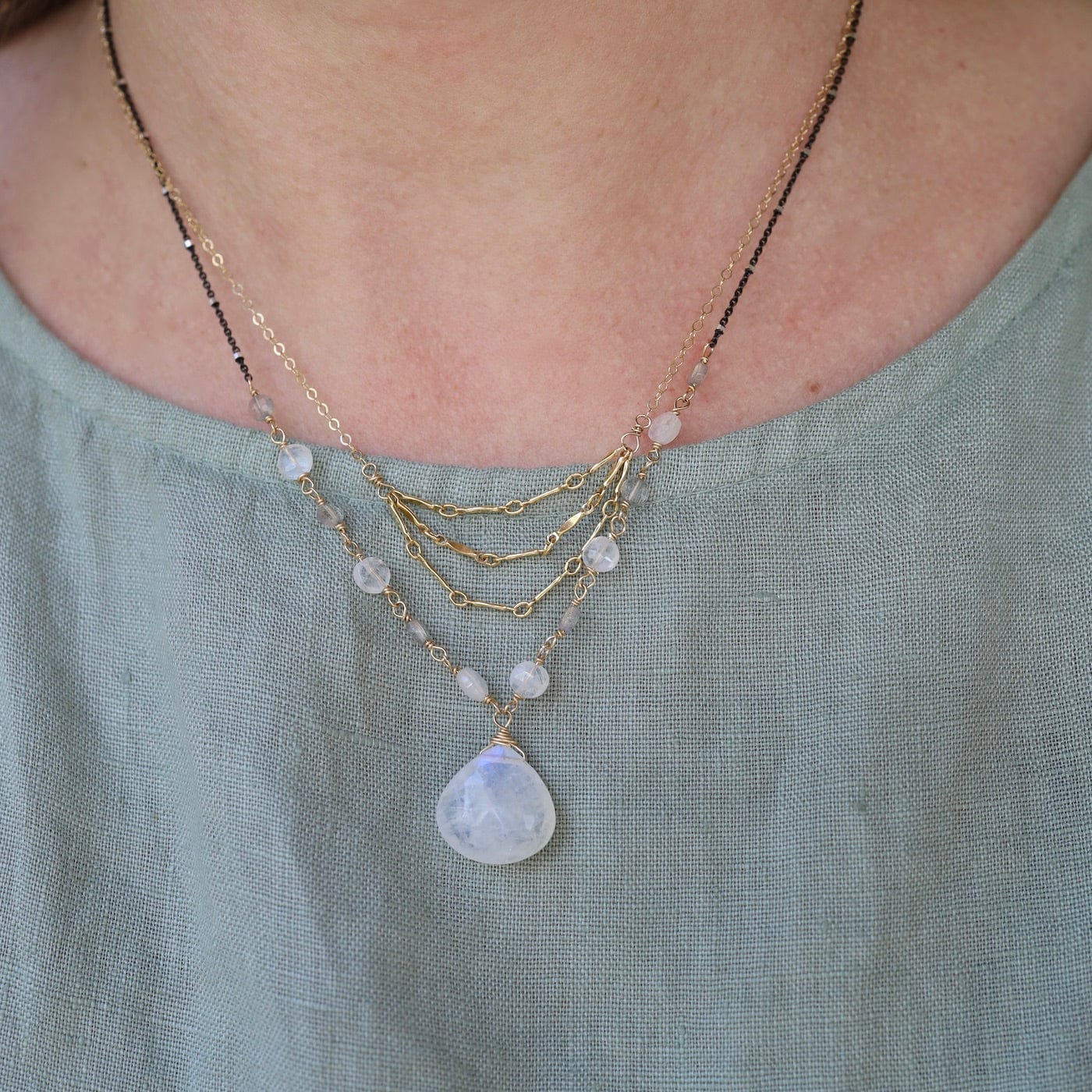 NKL-GF Large Rainbow Moonstone Drop Necklace