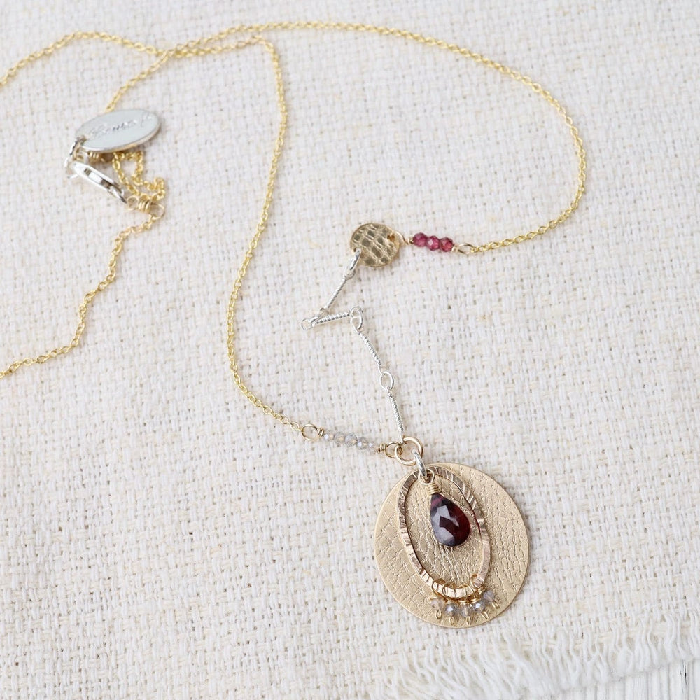 
                  
                    NKL-GF Layered Disk Garnet & Labradorite Necklace
                  
                