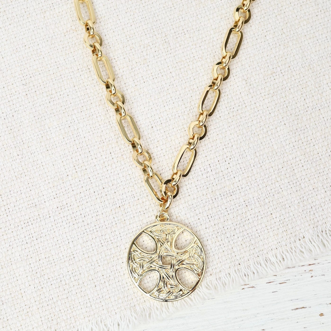 NKL-GF Suri Medallion Necklace