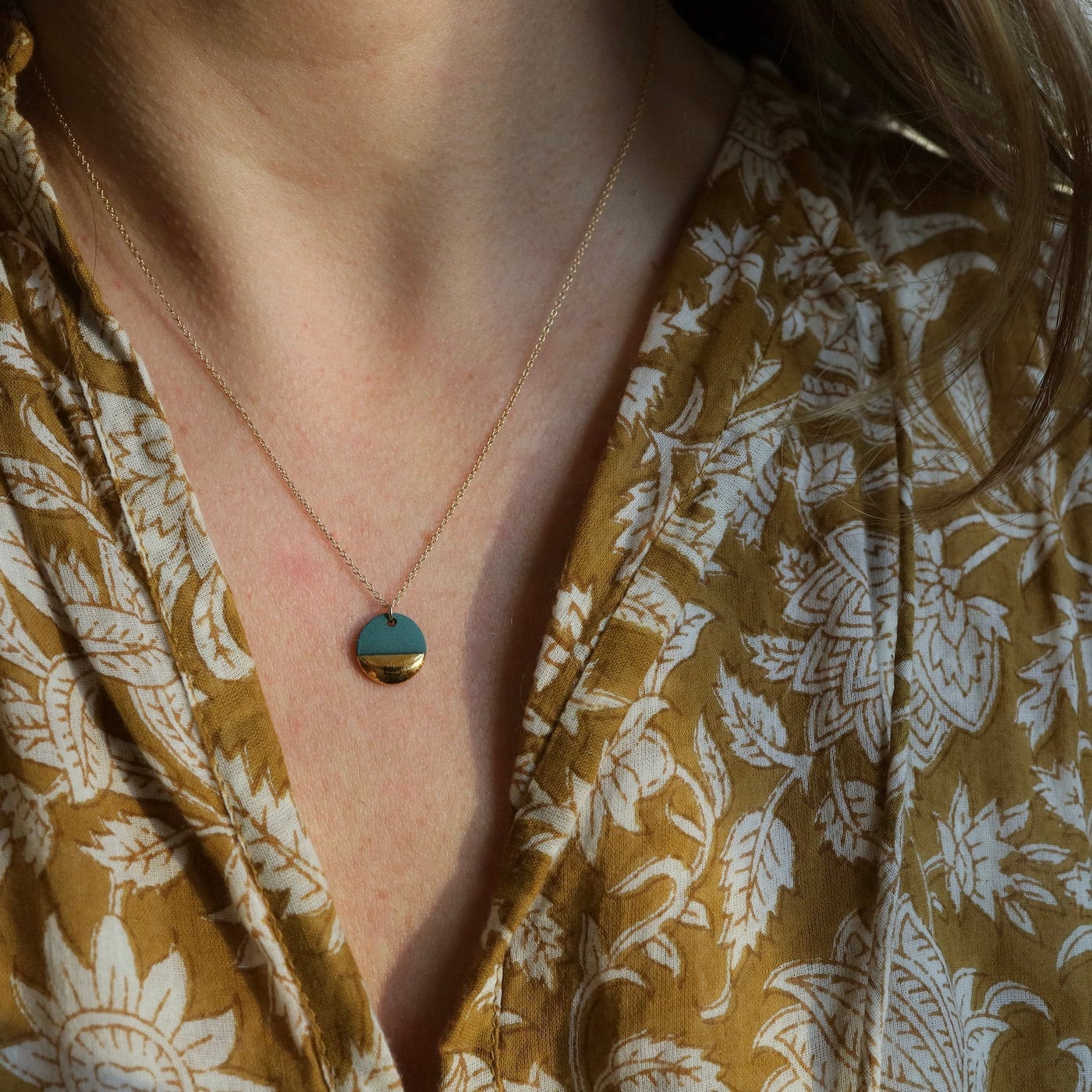 NKL-GF Teal Gold Dipped Flat Circle Necklace