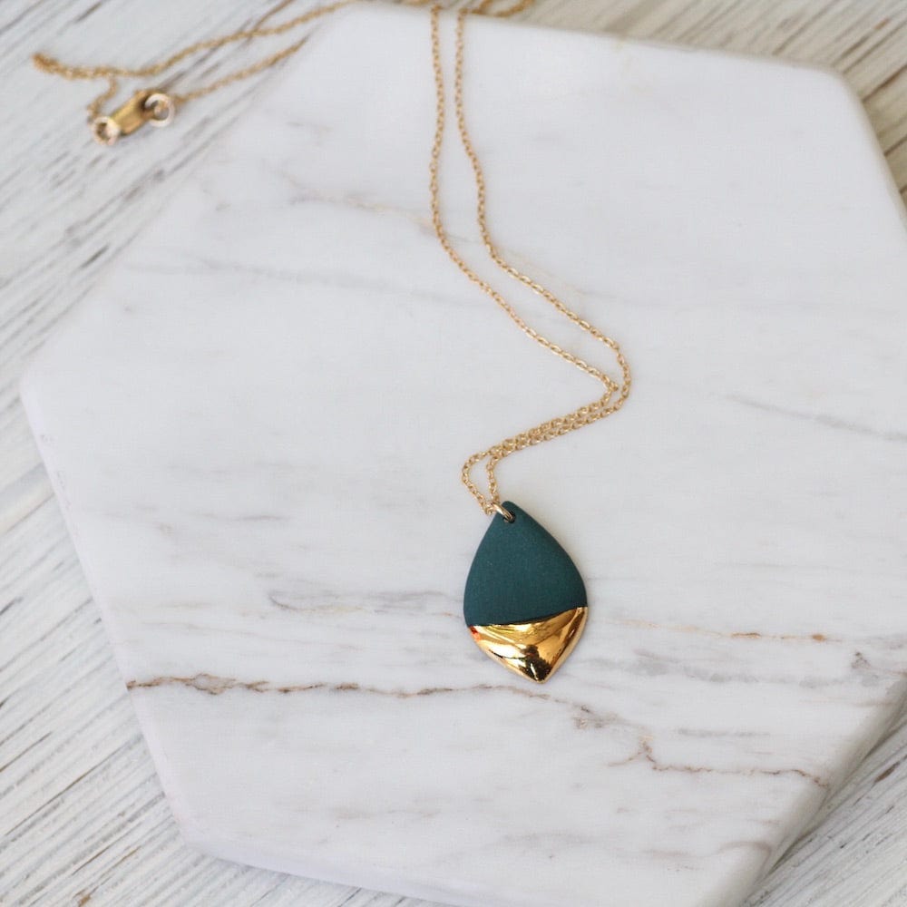 NKL-GF TEAL GOLD DIPPED MARQUISE NECKLACE