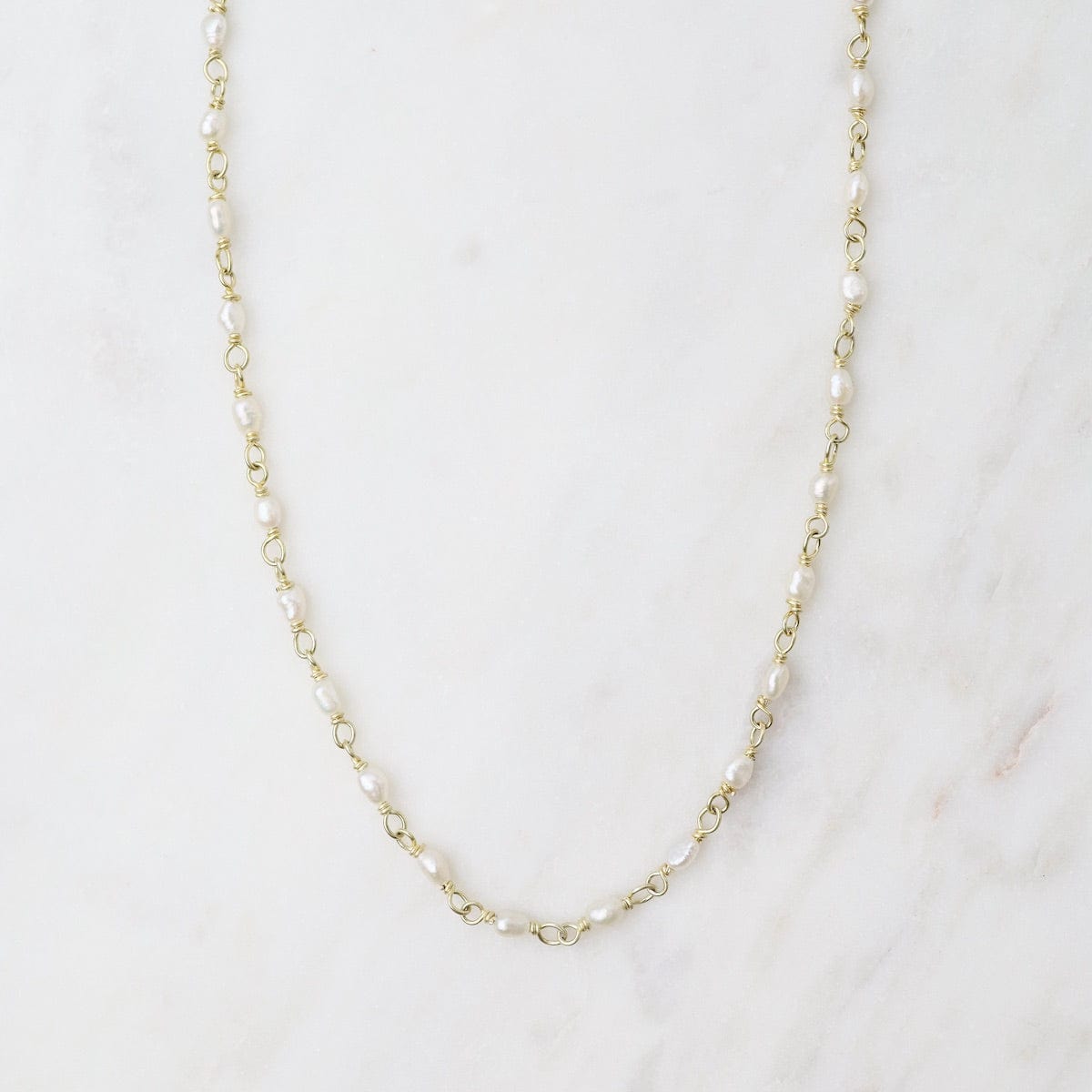 NKL-GF Tiny Pearl Station Necklace