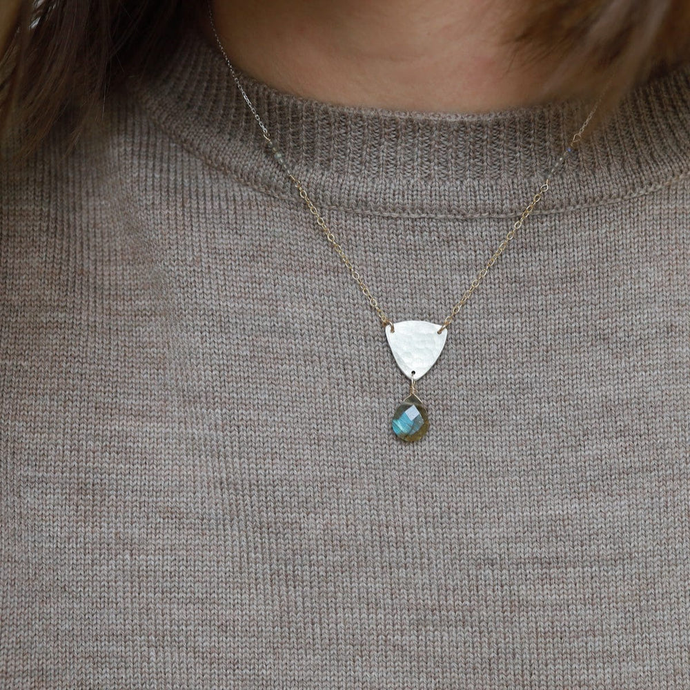 NKL-GF Triangle Shield with Labradorite Drop Pendant Necklace