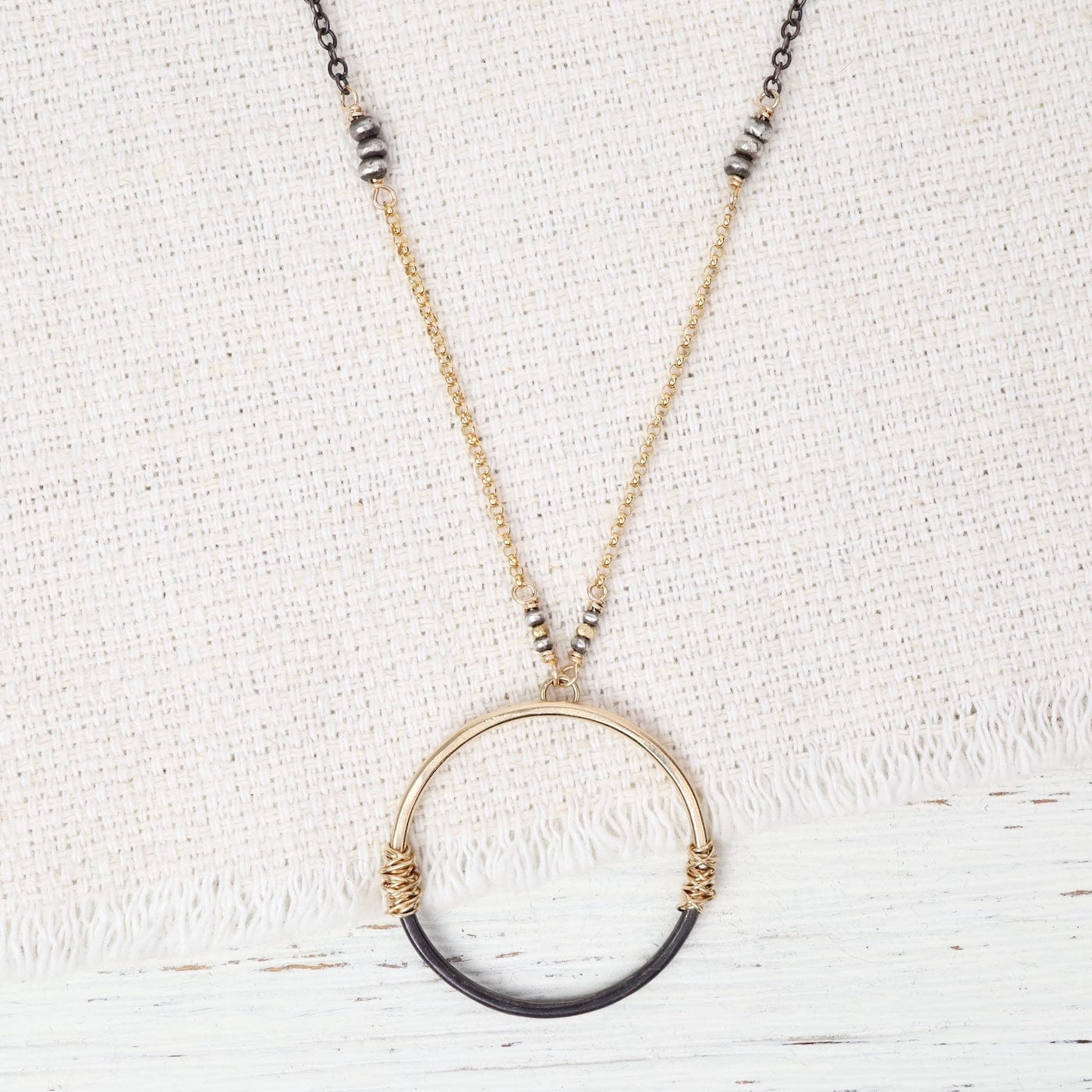NKL-GF Two-Tone Circle Pendant Necklace