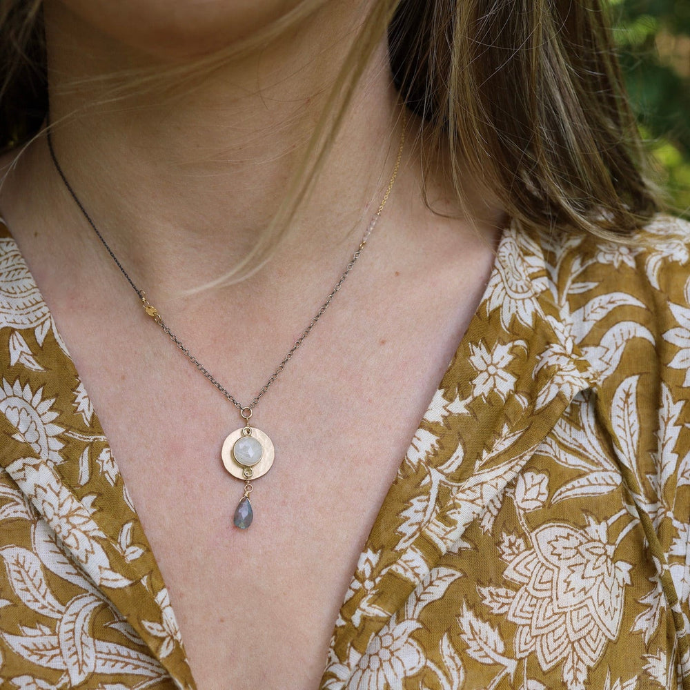 NKL-GF Two Tone Moonstone & Labradorite Drop Necklace