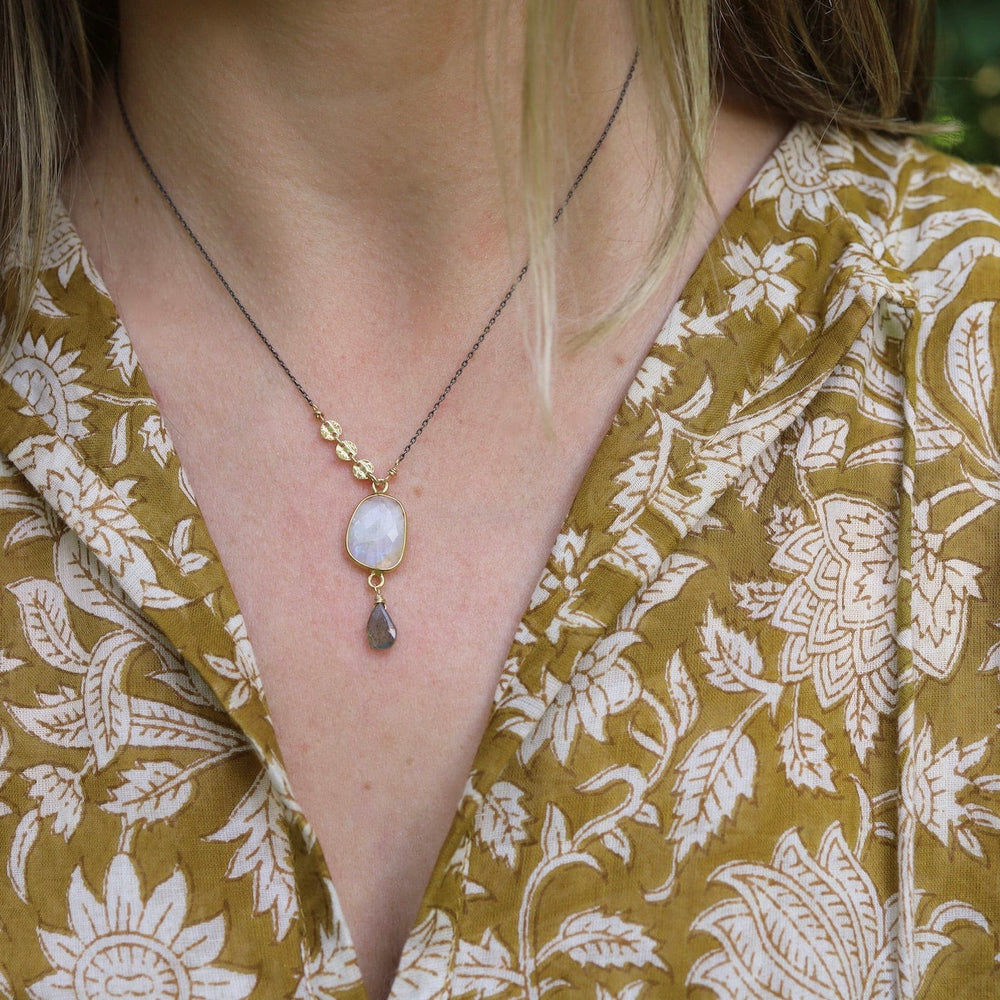 NKL-GF Two Tone Moonstone Slice Pendant Necklace