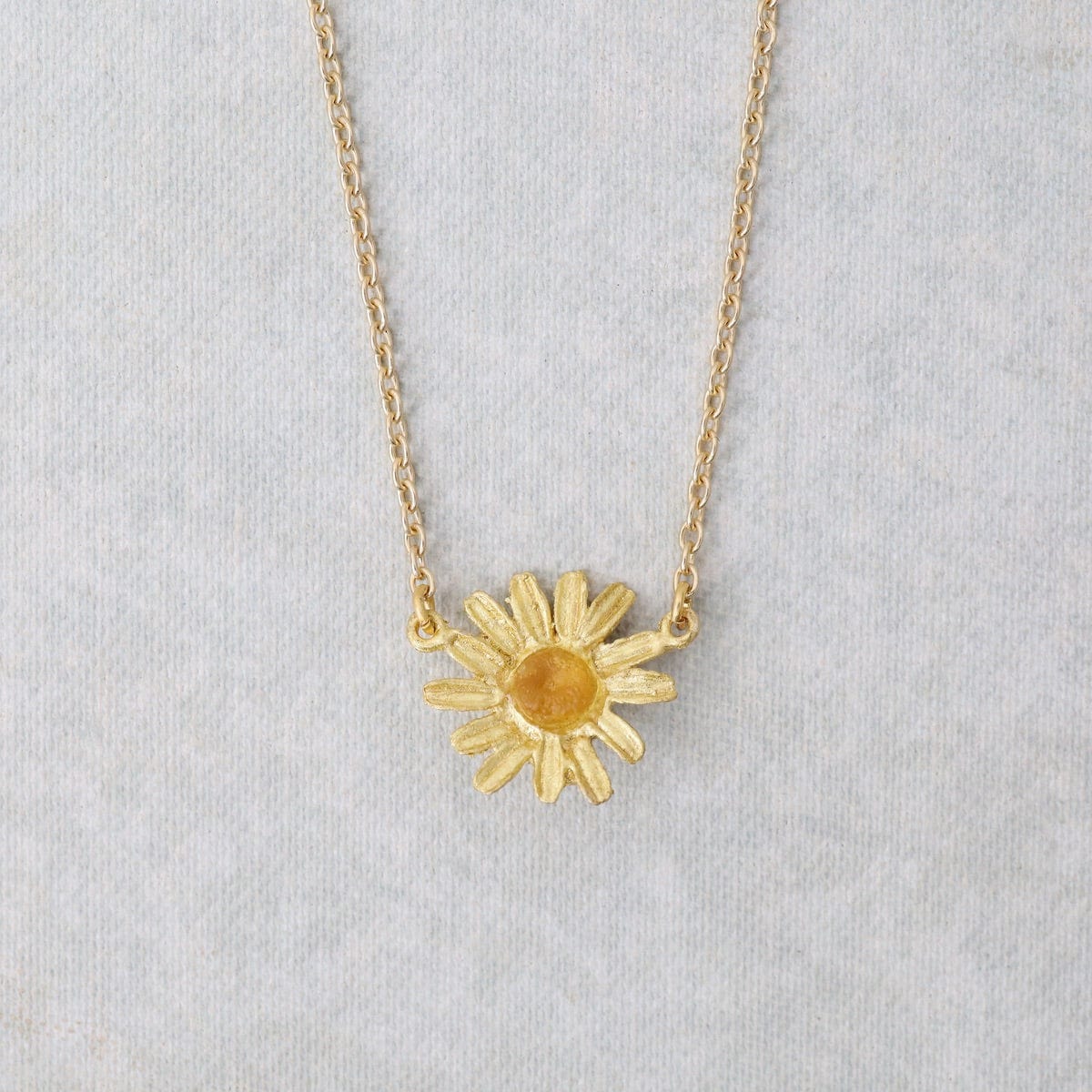 NKL Golden Daisy Single Flower Pendant
