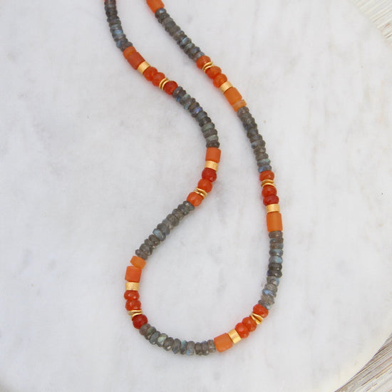 Load image into Gallery viewer, NKL-GPL 5mm Labradorite &amp;amp; Carnelian Necklace
