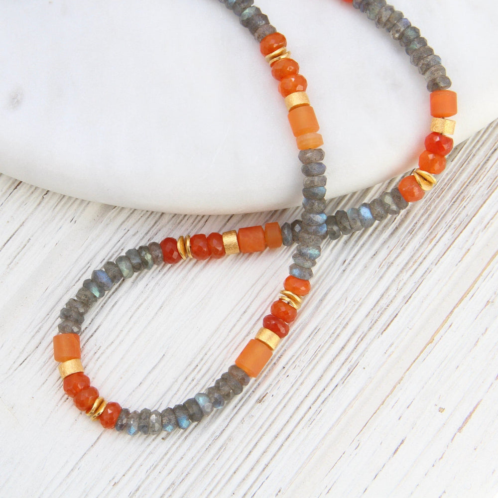 
                  
                    NKL-GPL 5mm Labradorite & Carnelian Necklace
                  
                