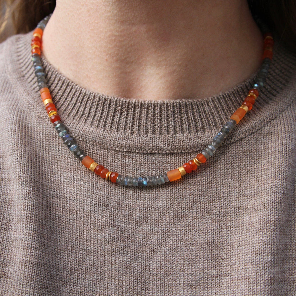 
                  
                    NKL-GPL 5mm Labradorite & Carnelian Necklace
                  
                