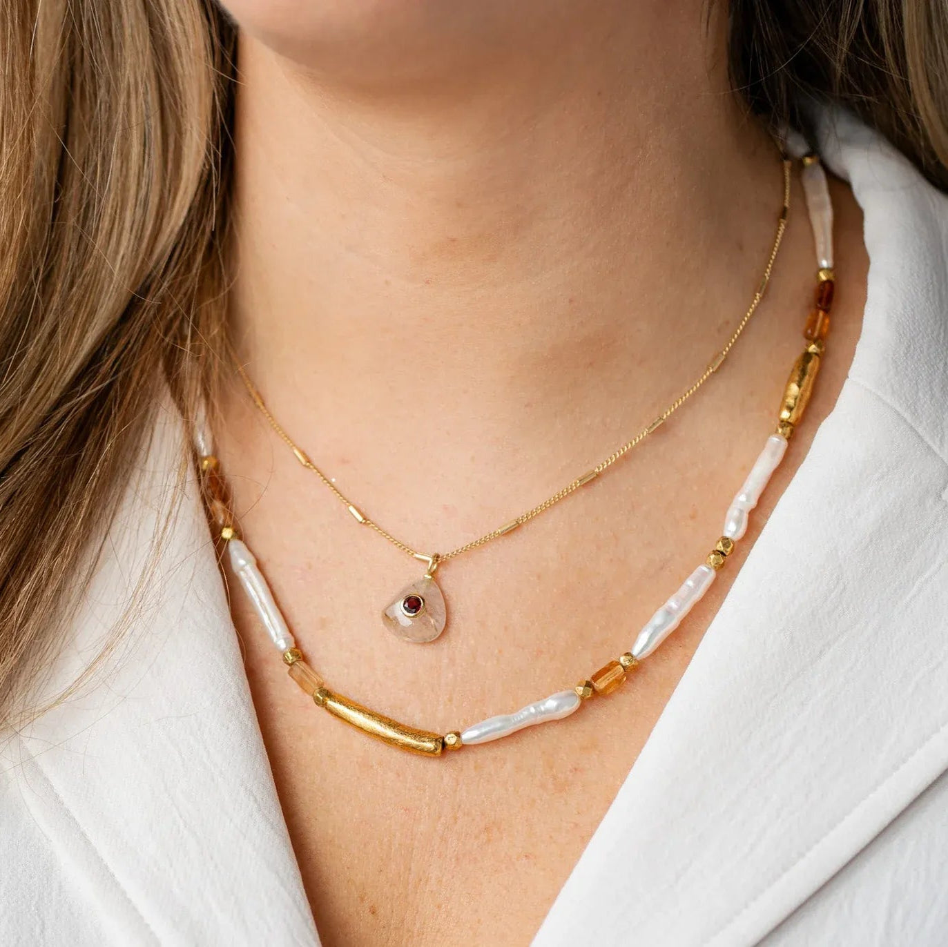 NKL-GPL Biwa Pearl and Garnet Necklace