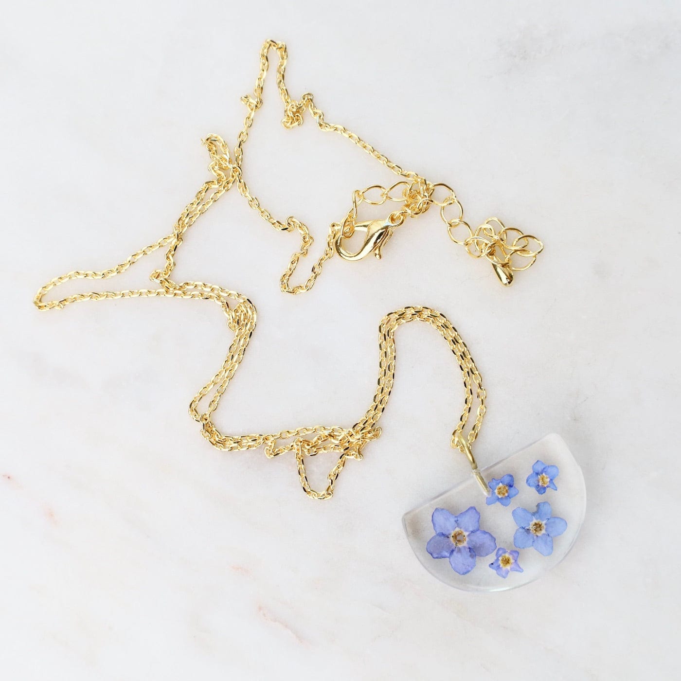 NKL-GPL Botanical Half Moon Forget Me Not Flower Necklace