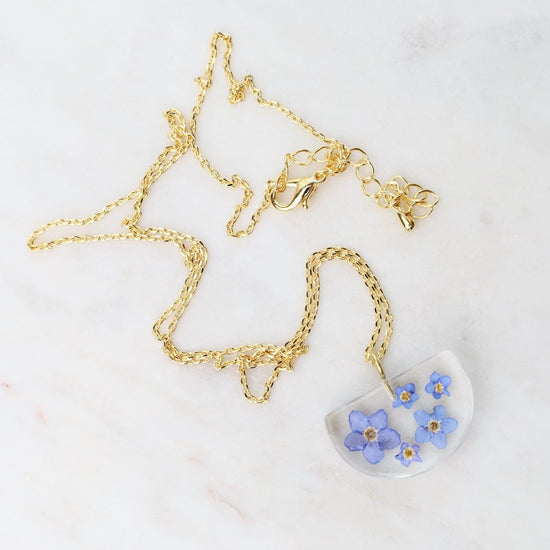Load image into Gallery viewer, NKL-GPL Botanical Half Moon Forget Me Not Flower Necklace
