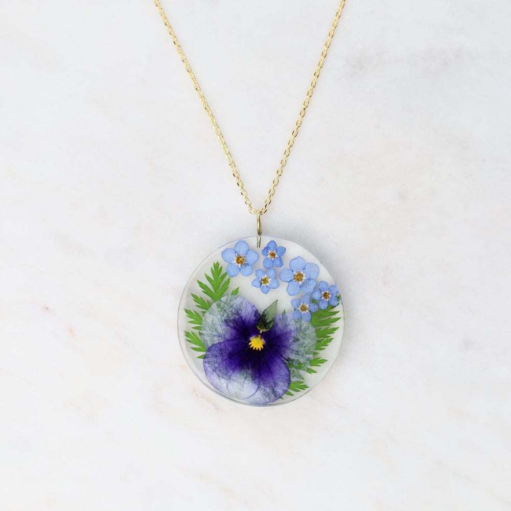 
                  
                    NKL-GPL Botanical Large Full Moon Mixed Flower Necklace
                  
                