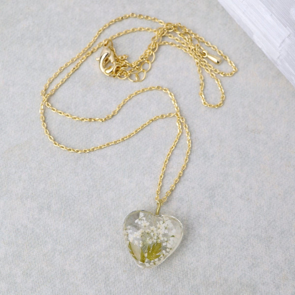 
                  
                    NKL-GPL Botanical Mini Heart Necklace - Hawthorn May Birthday Month
                  
                