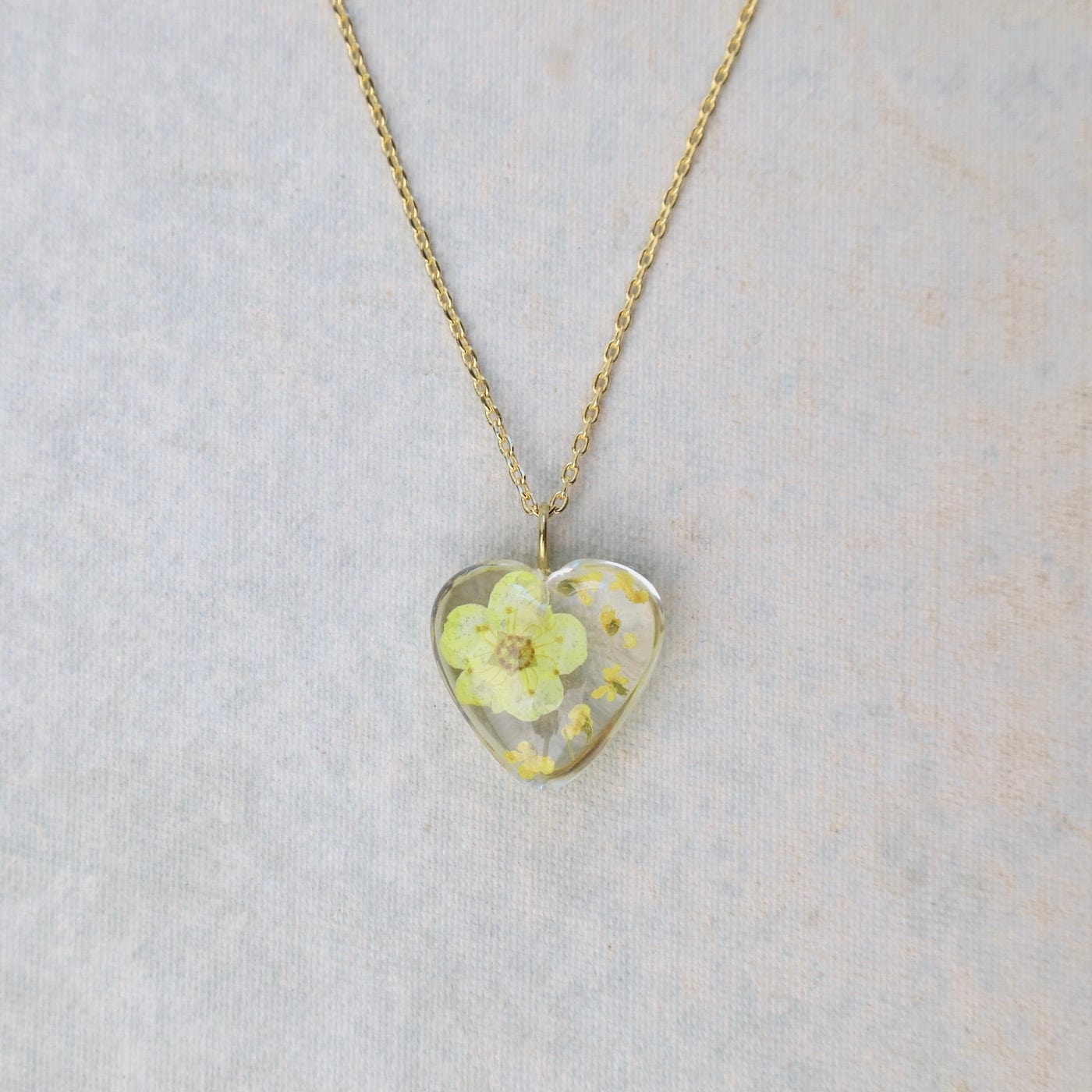 NKL-GPL Botanical Mini Heart Necklace - Yellow Corn Poppy Gladiolus August Birthday