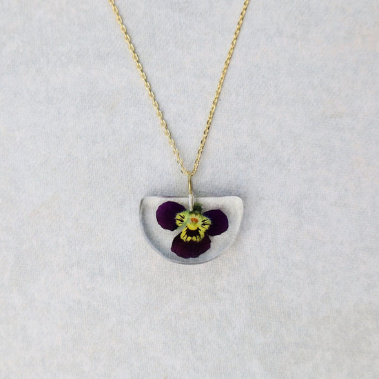 Load image into Gallery viewer, NKL-GPL Botanical Small Half Moon Purple Viola Flower Necklace

