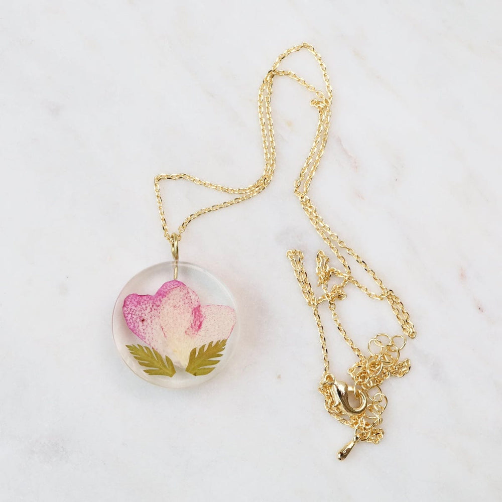 
                  
                    NKL-GPL Botanical Small June Birthday Full Moon Pendant
                  
                