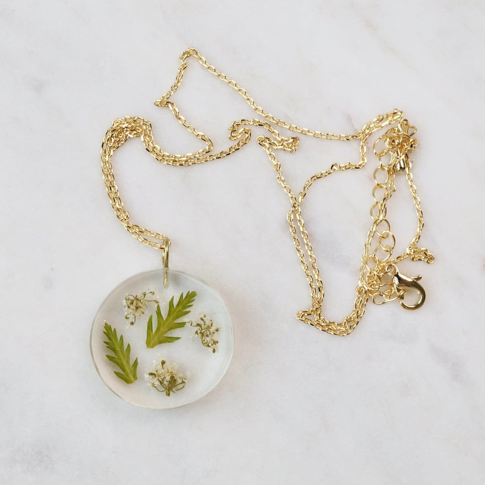 
                  
                    NKL-GPL Botanical Small May Birthday Full Moon Pendant
                  
                