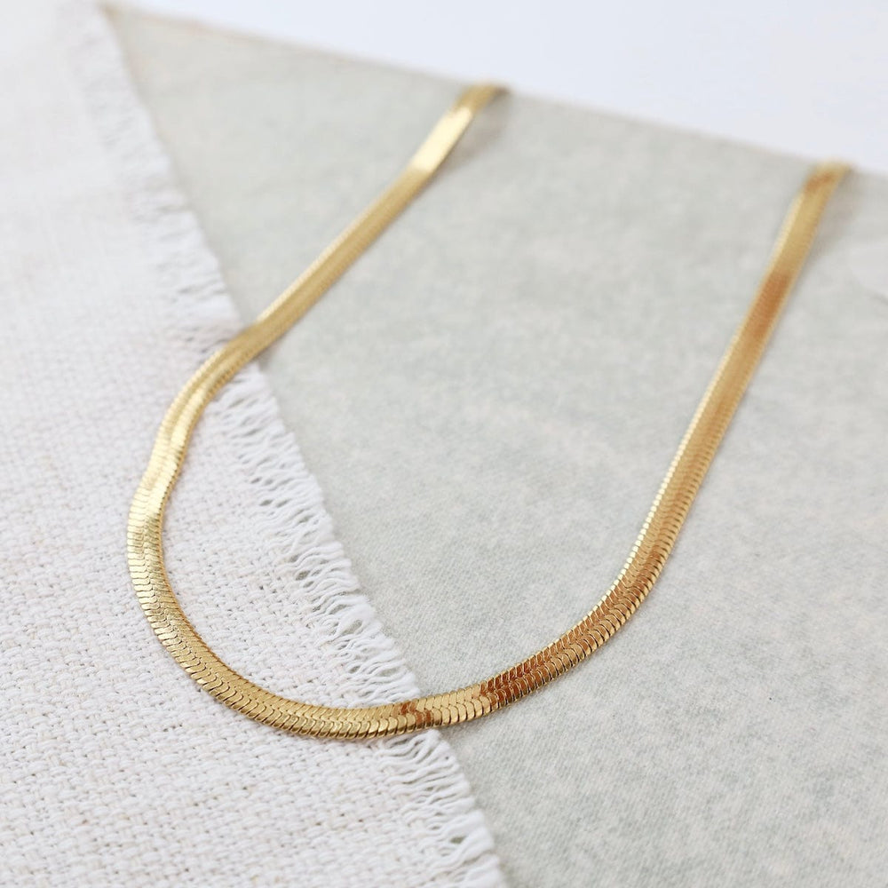 
                  
                    NKL-GPL Elza// The Flat Necklace - 18k gold plated stainle
                  
                