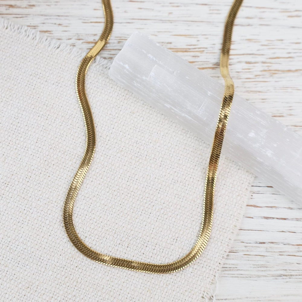 
                  
                    NKL-GPL Elza// The Flat Necklace - 18k gold plated stainle
                  
                