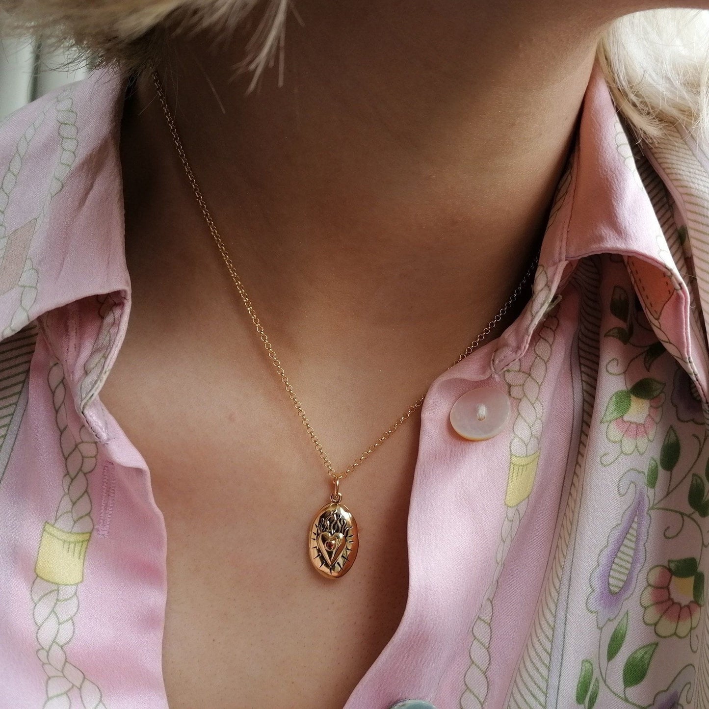 NKL-GPL Flaming Heart Locket Necklace