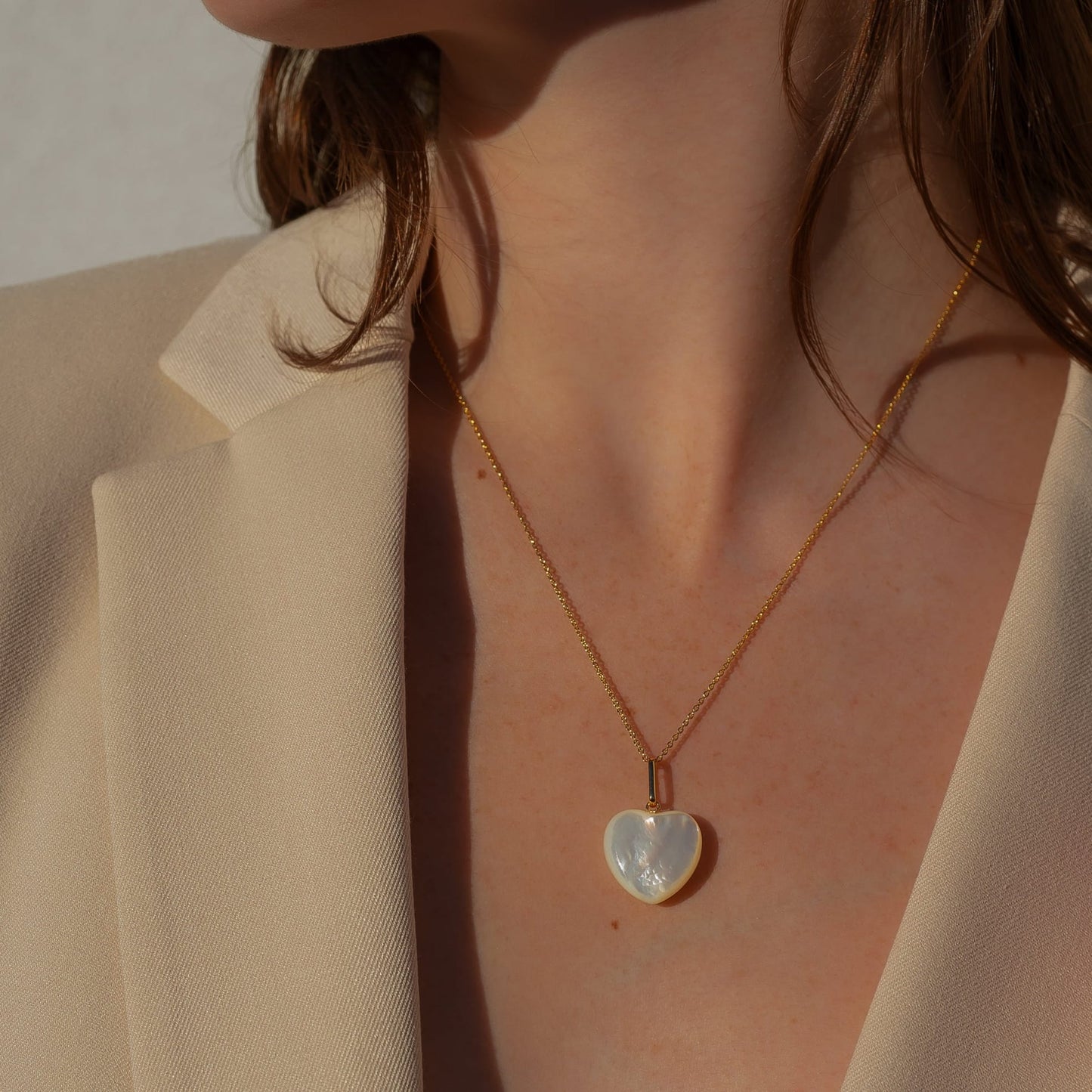 NKL-GPL Gemma Mother of Pearl Heart Necklace