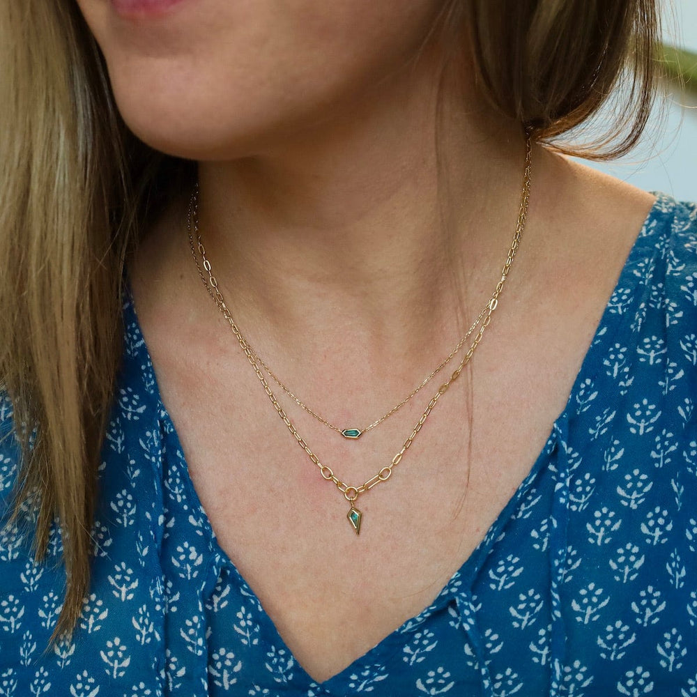 NKL-GPL Gold Teal Sparkle Emblem Chain Necklace