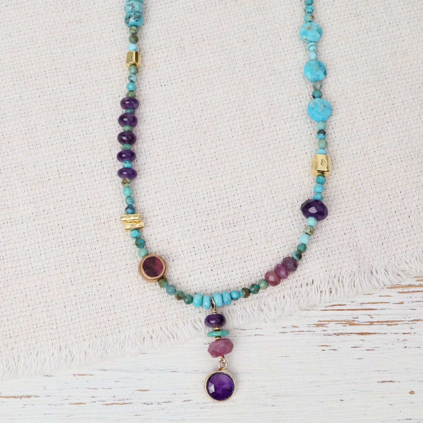 NKL-GPL Golden Matilda with Amethyst Pendant