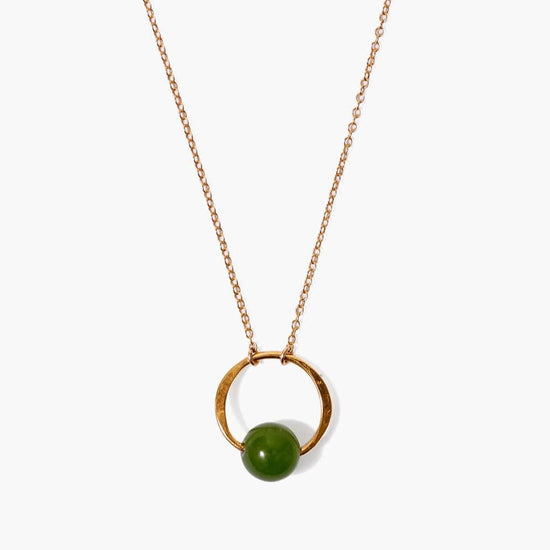 NKL-GPL Green Jade Globe Pendant Necklace