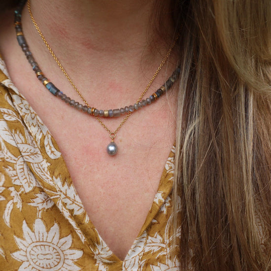 Grey Pearl Pendant Necklace – Dandelion Jewelry