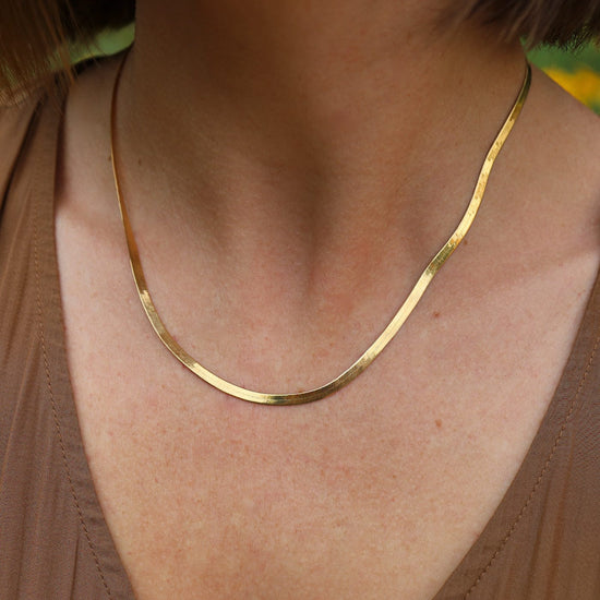 NKL-GPL Herringbone Chain Necklace Gold