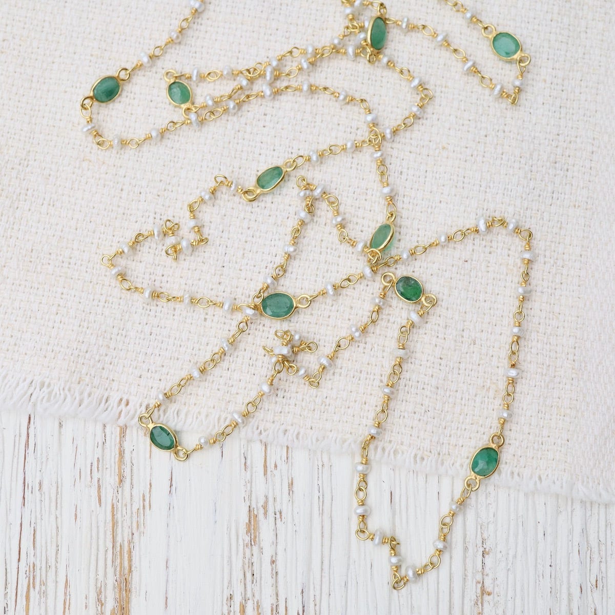 NKL-GPL Long Emerald & Pearl Necklace