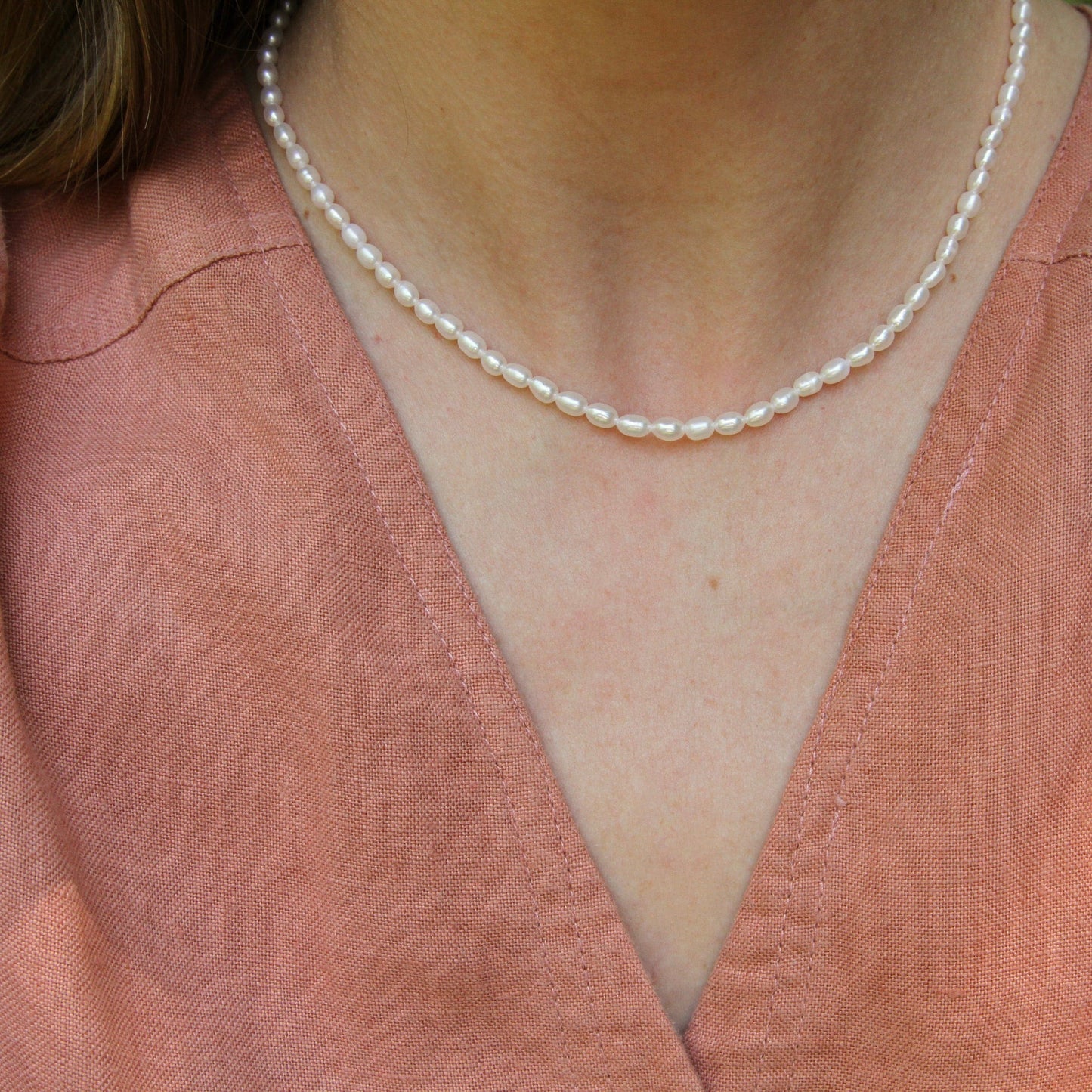 NKL-GPL Mother of Pearl Flora Pearl Necklace
