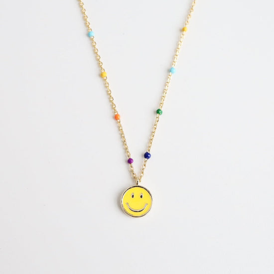 NKL-GPL Rainbow Epoxy Chain with Yellow Enamel Smiley Face Necklace