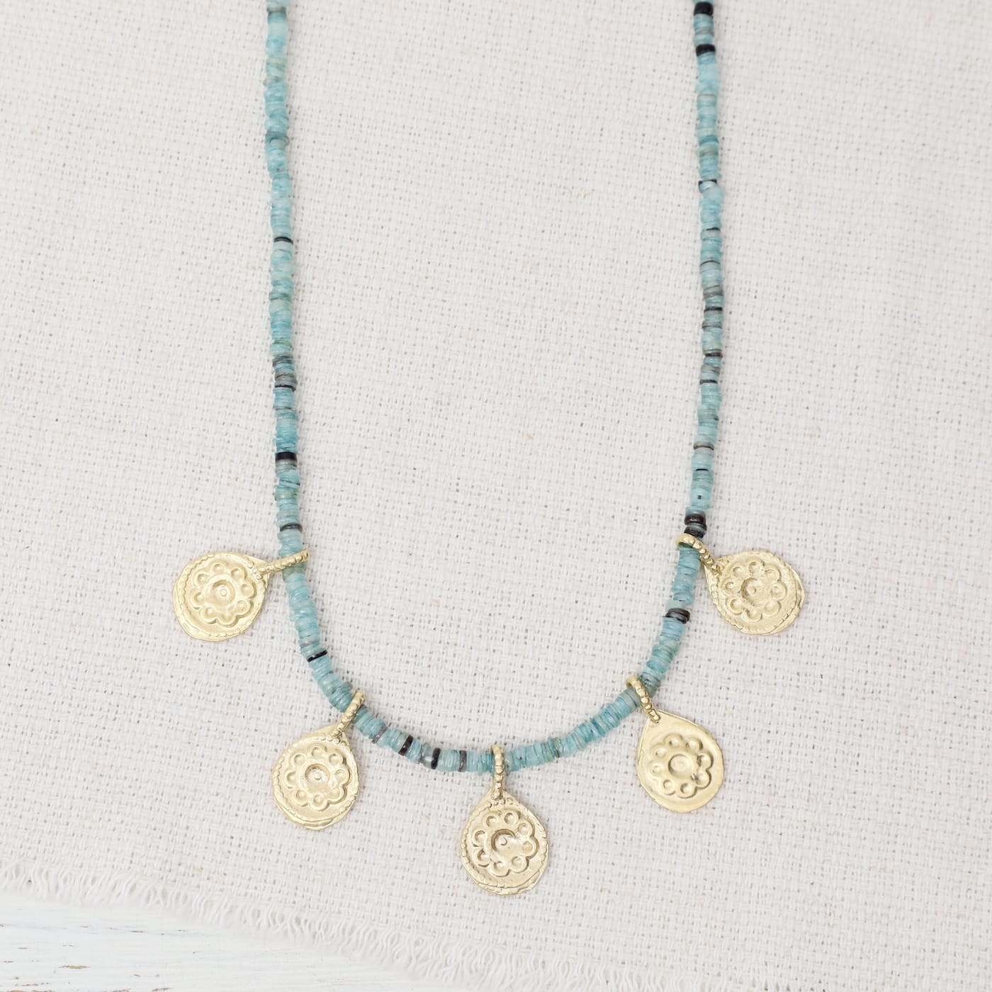 NKL-GPL Shell Mint Coin Necklace