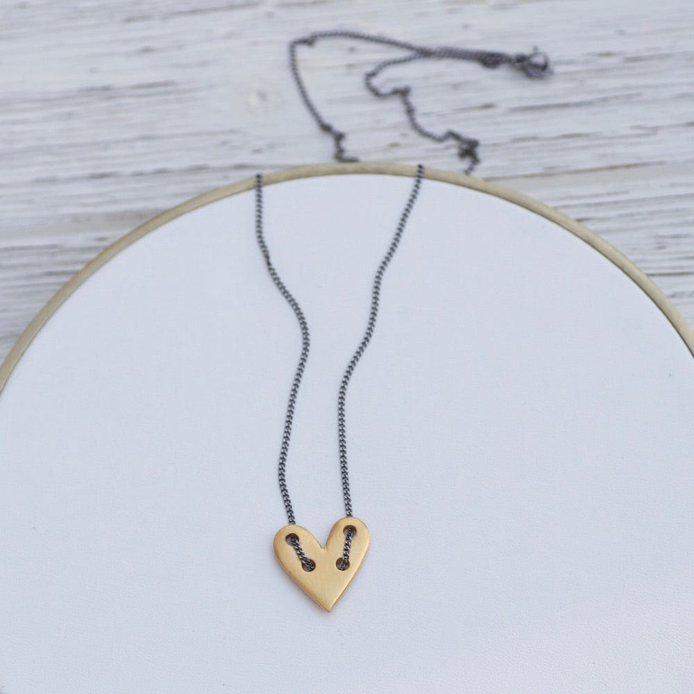 
                      
                        458 NKL-GPL Threaded Heart Pendant - Gold Plate
                      
                    