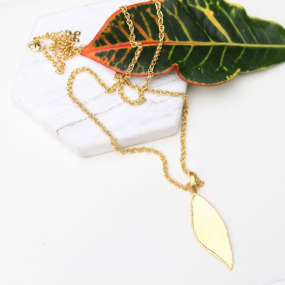 NKL-GPL Verde Leaf Long Necklace