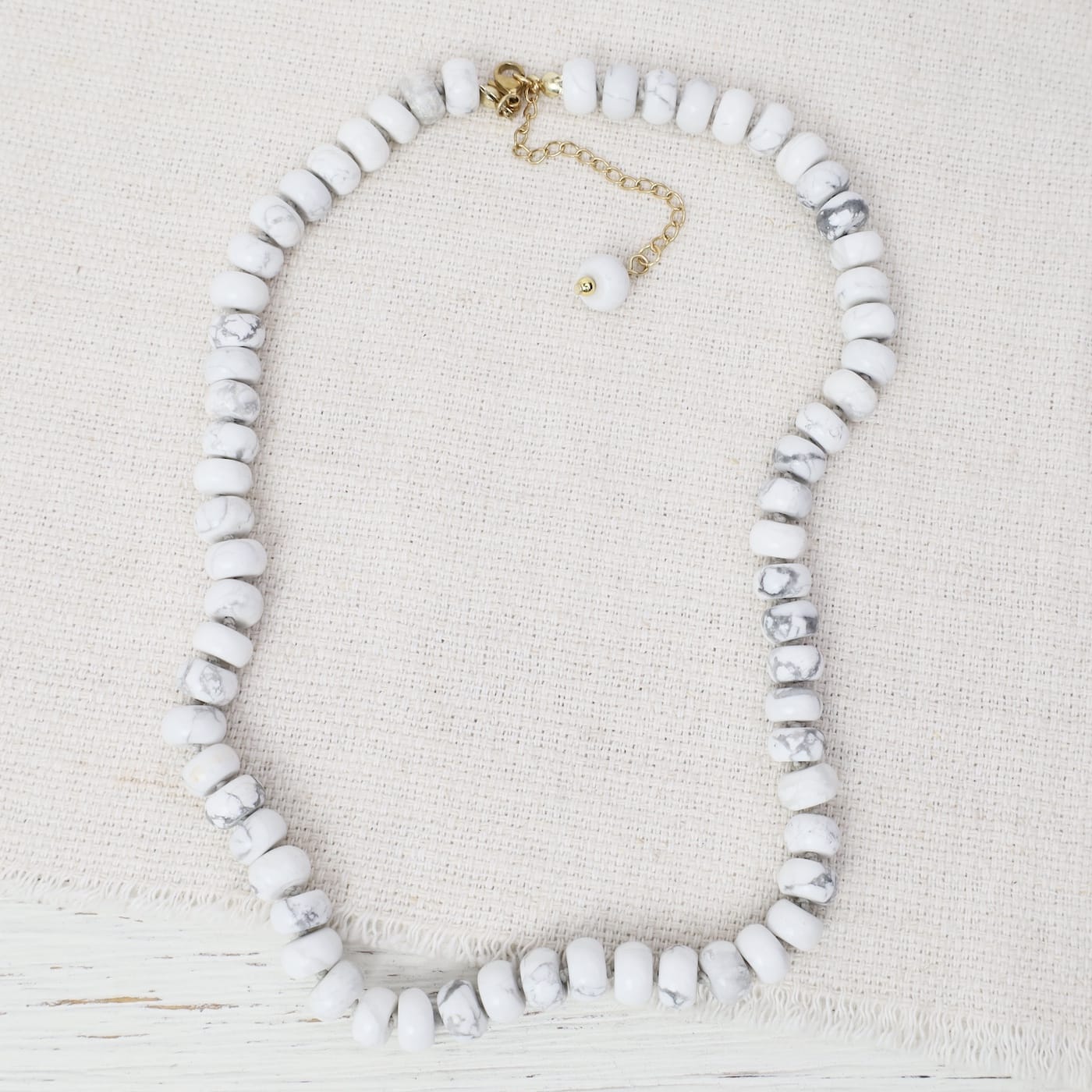 NKL-GPL White Howlite 8mm Hand Knotted Beaded Necklace