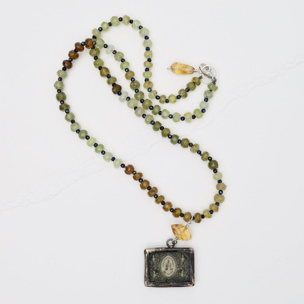 
                  
                    NKL Green Grossular Garnet Necklace
                  
                