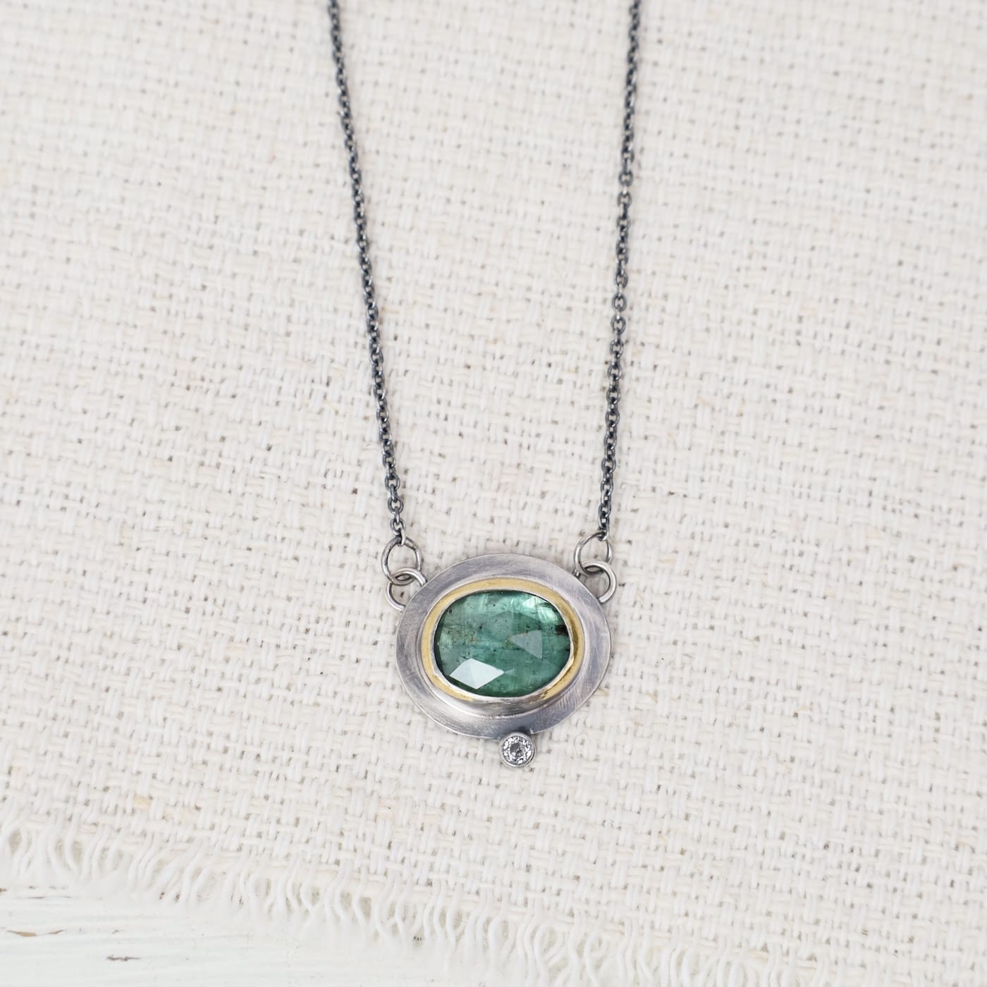 NKL Green Kyanite Crescent Rim Necklace