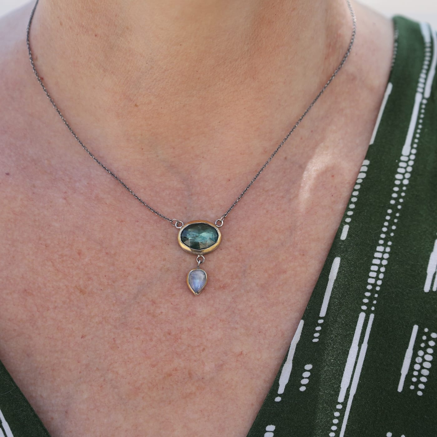 NKL Green Kyanite & Labradorite Drop Crescent Rim Drop Necklace